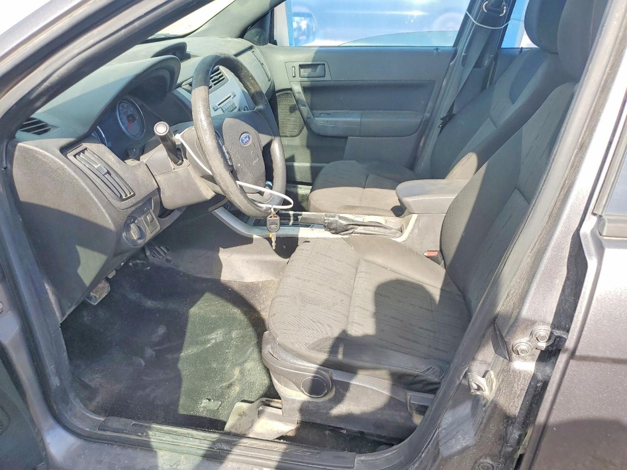 2009 Ford Focus Se Серый vin: 1FAHP35N59W206077