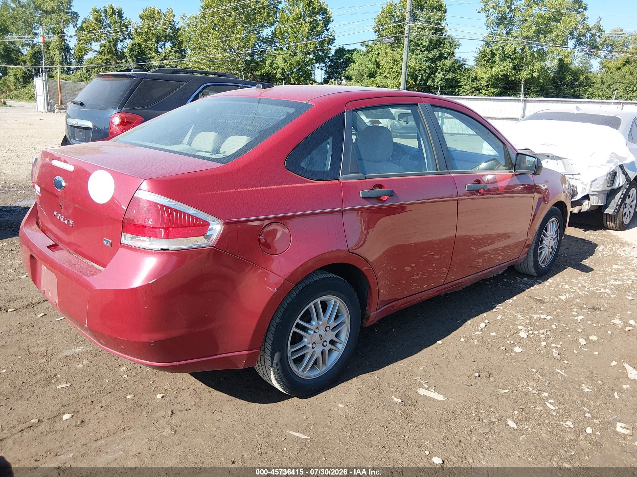 2009 Ford Focus Se Red vin: 1FAHP35N59W232095