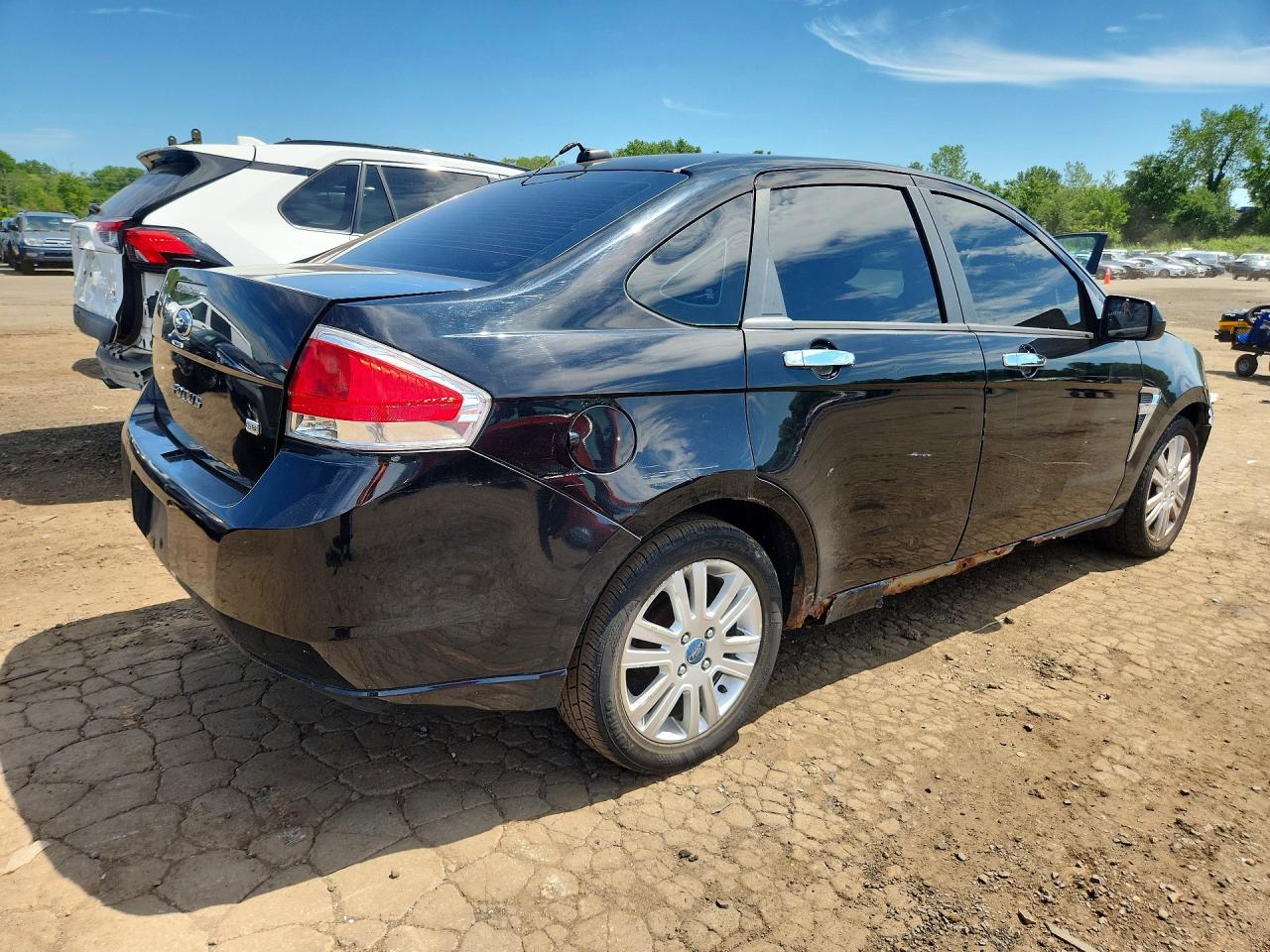 2008 Ford Focus Se Black vin: 1FAHP35N68W185514