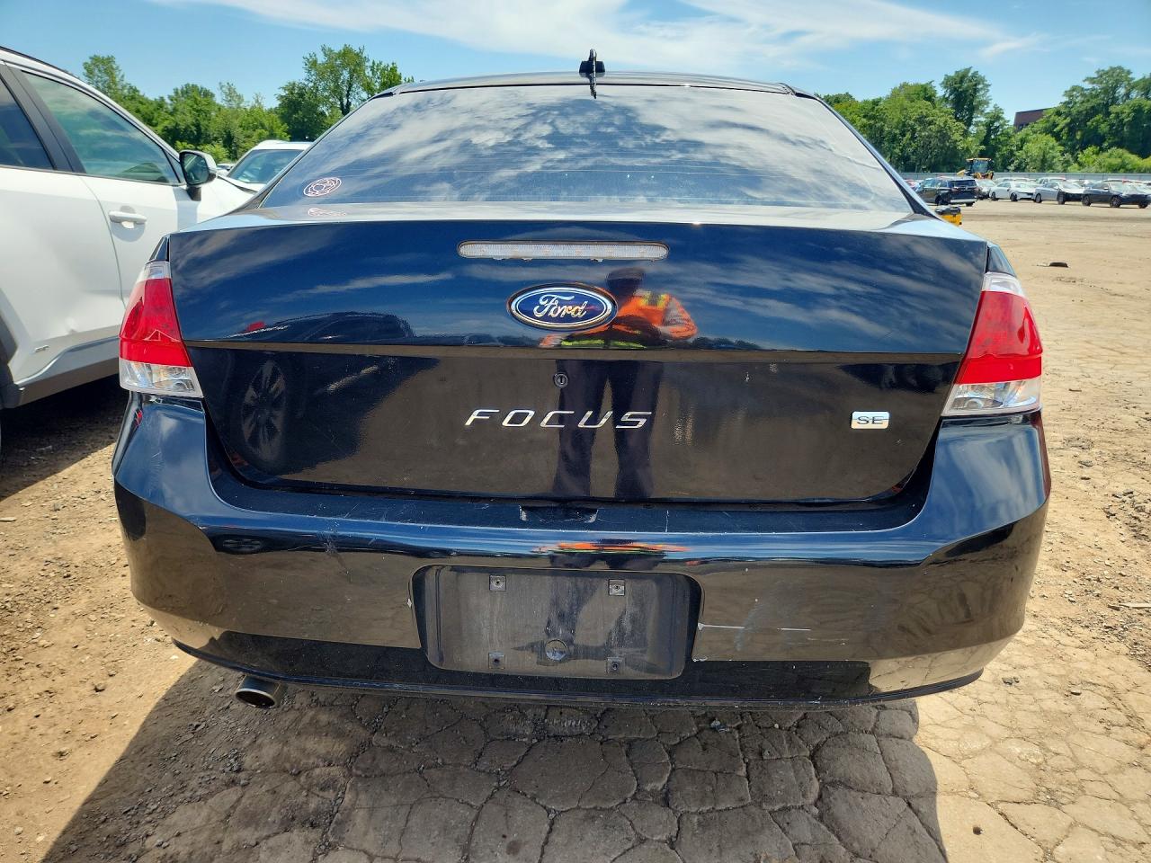 2008 Ford Focus Se Black vin: 1FAHP35N68W185514
