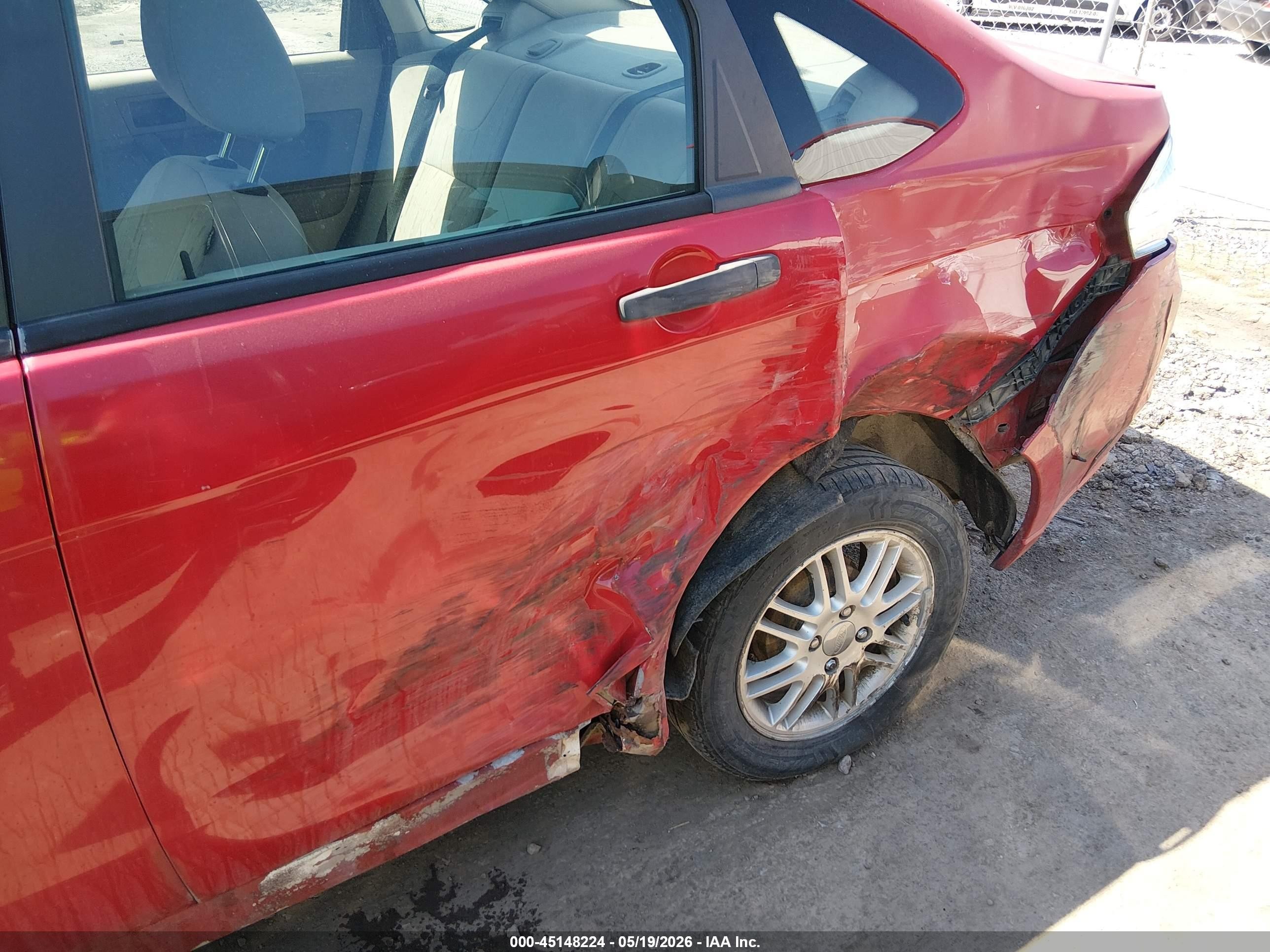 2008 Ford Focus Se/ses Red vin: 1FAHP35N68W204868