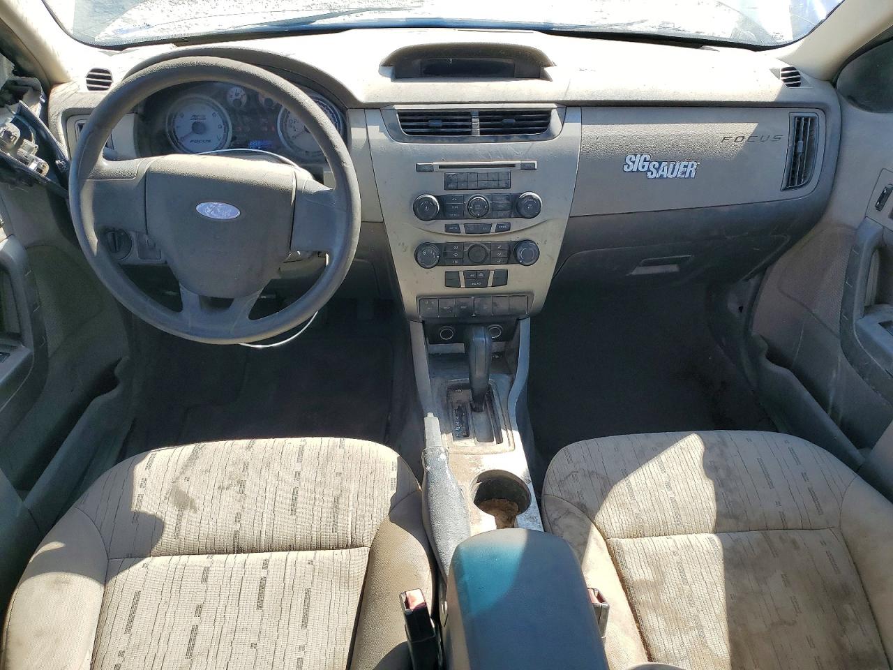 2008 Ford Focus Se Tan vin: 1FAHP35N68W230404