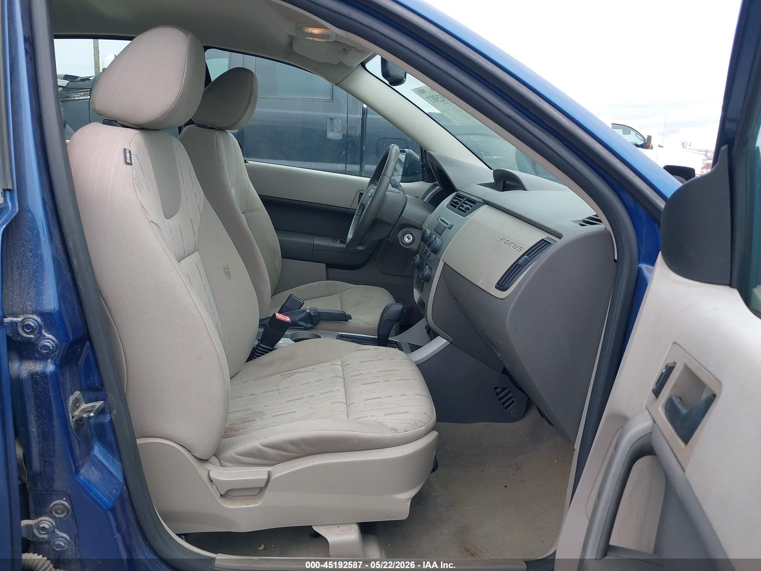 2008 Ford Focus Se/ses Синий vin: 1FAHP35N68W243668