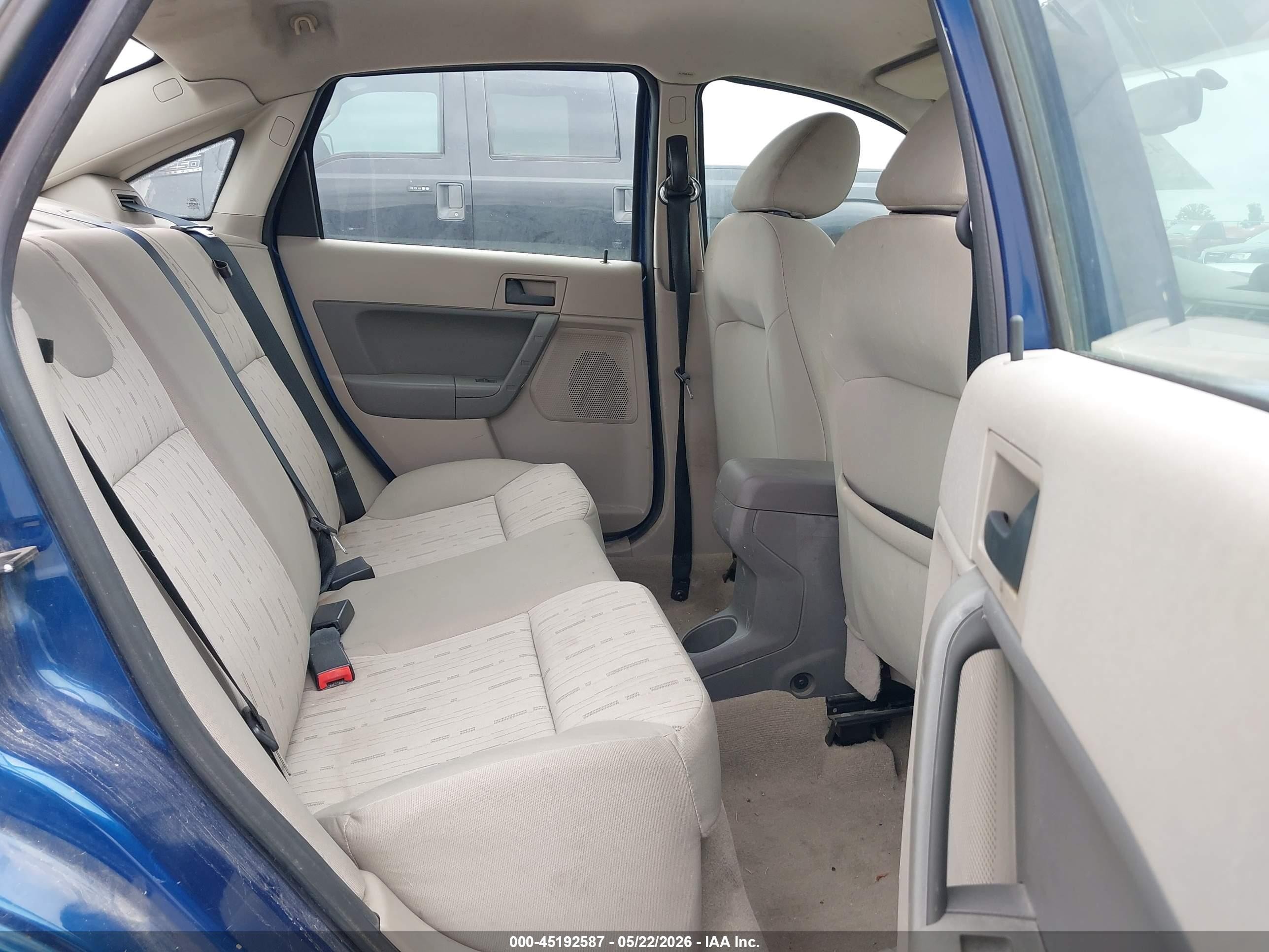 2008 Ford Focus Se/ses Синий vin: 1FAHP35N68W243668