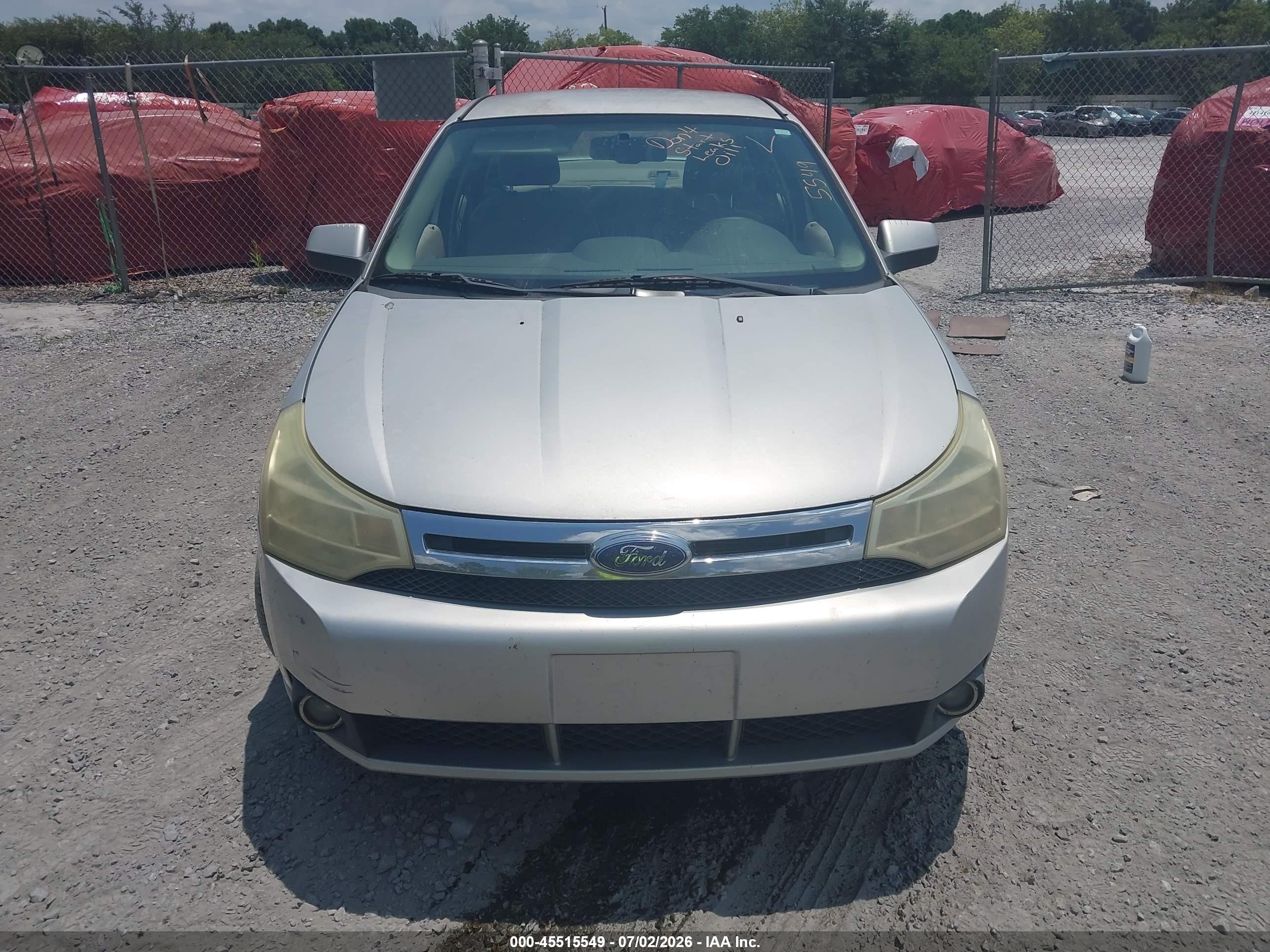 2008 Ford Focus Ses Silver vin: 1FAHP35N68W273589