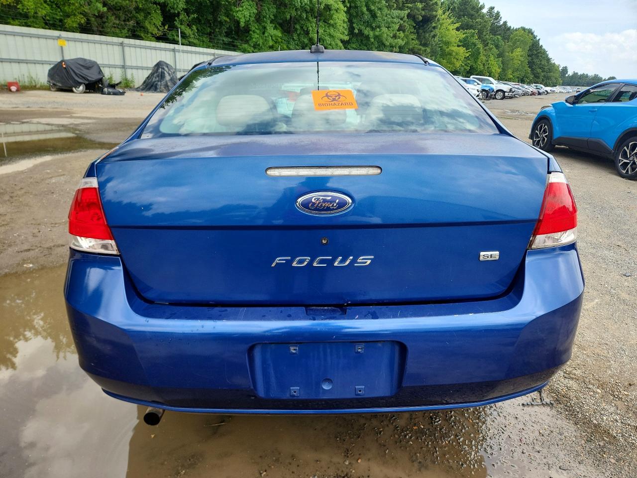 2009 Ford Focus Se Blue vin: 1FAHP35N69W118817