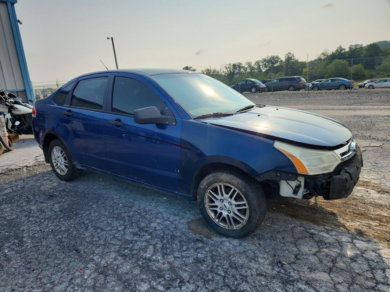2009 Ford Focus Se Blue vin: 1FAHP35N69W122480
