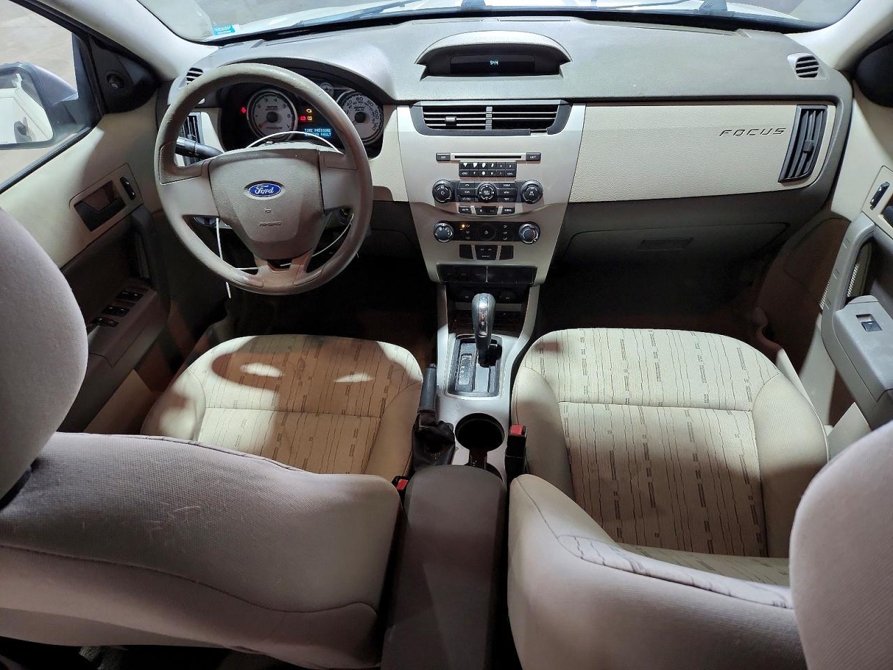 2009 Ford Focus Se Белый vin: 1FAHP35N69W199950