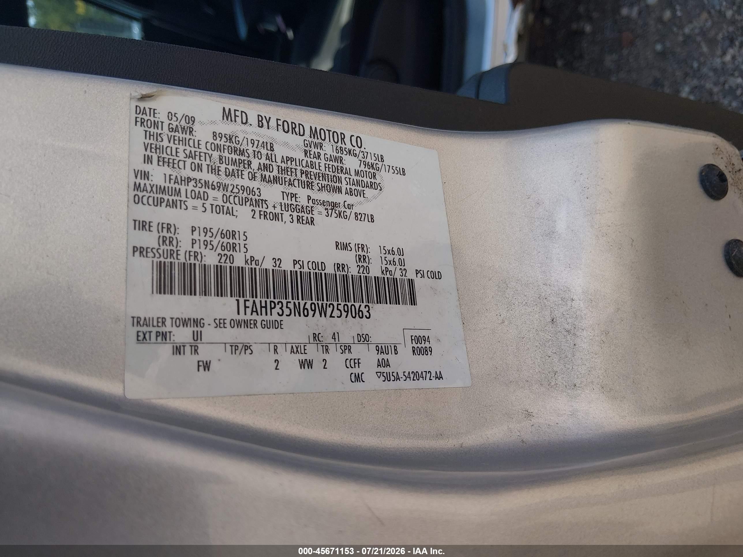 2009 Ford Focus Se Серебряный vin: 1FAHP35N69W259063