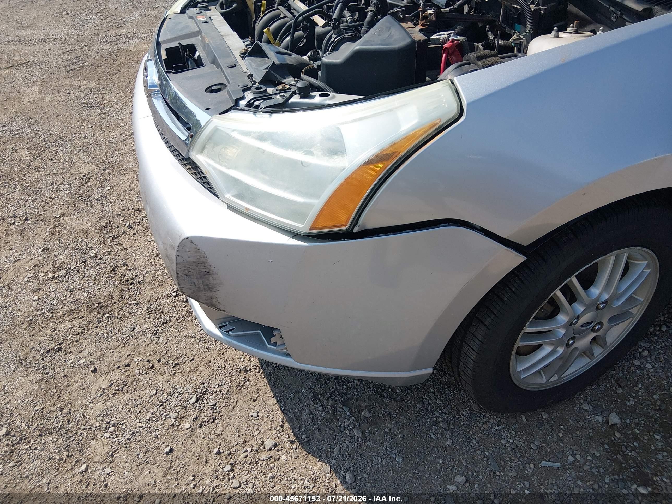 2009 Ford Focus Se Серебряный vin: 1FAHP35N69W259063