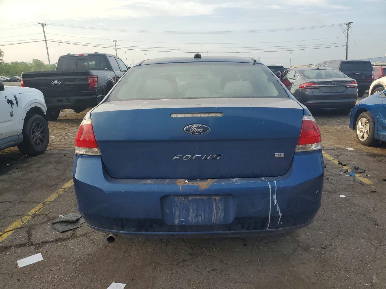 2009 Ford Focus Se Blue vin: 1FAHP35N79W132080