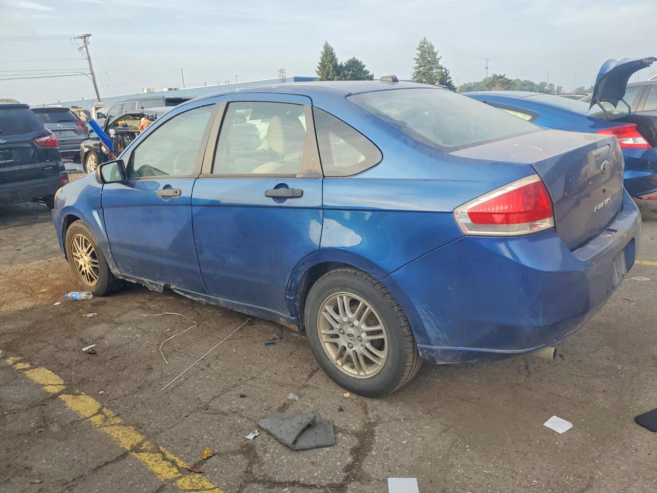 2009 Ford Focus Se Blue vin: 1FAHP35N79W132080
