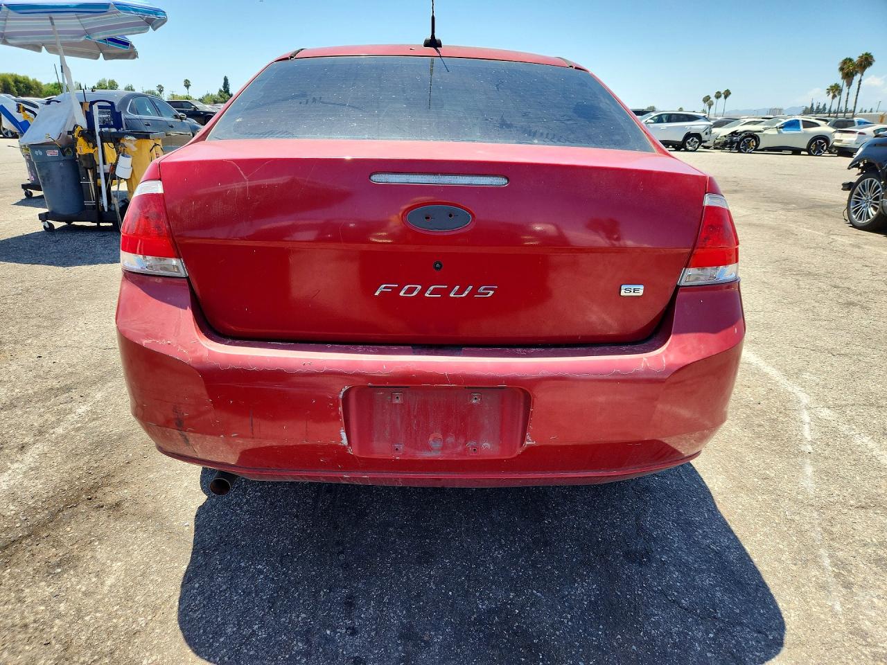 2009 Ford Focus Se Red vin: 1FAHP35N79W194384