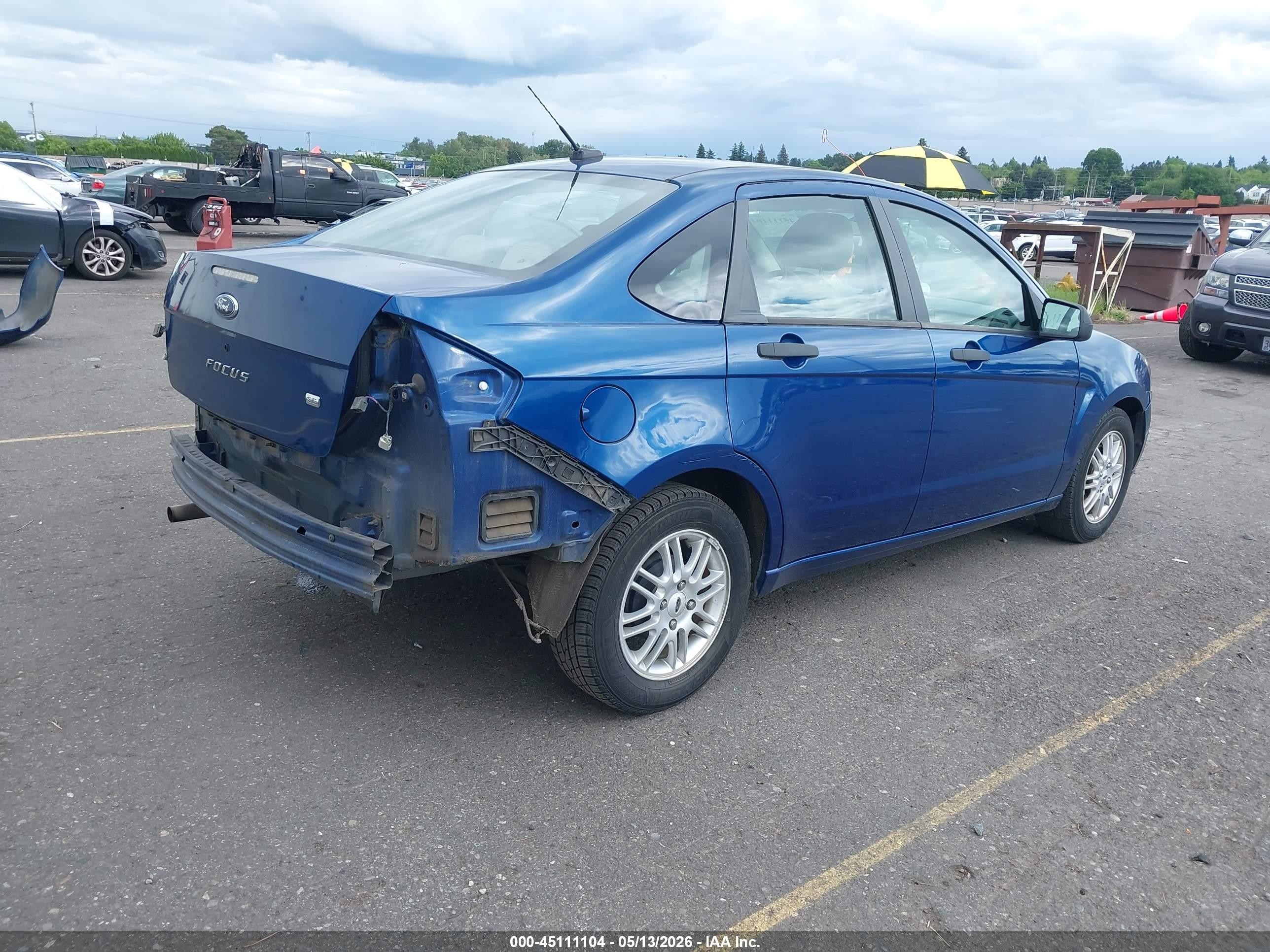2009 Ford Focus Se Blue vin: 1FAHP35N79W234947