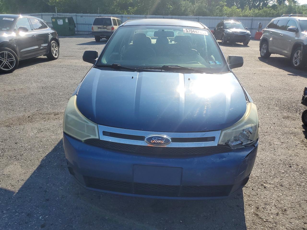 2009 Ford Focus Se Blue vin: 1FAHP35N79W247908