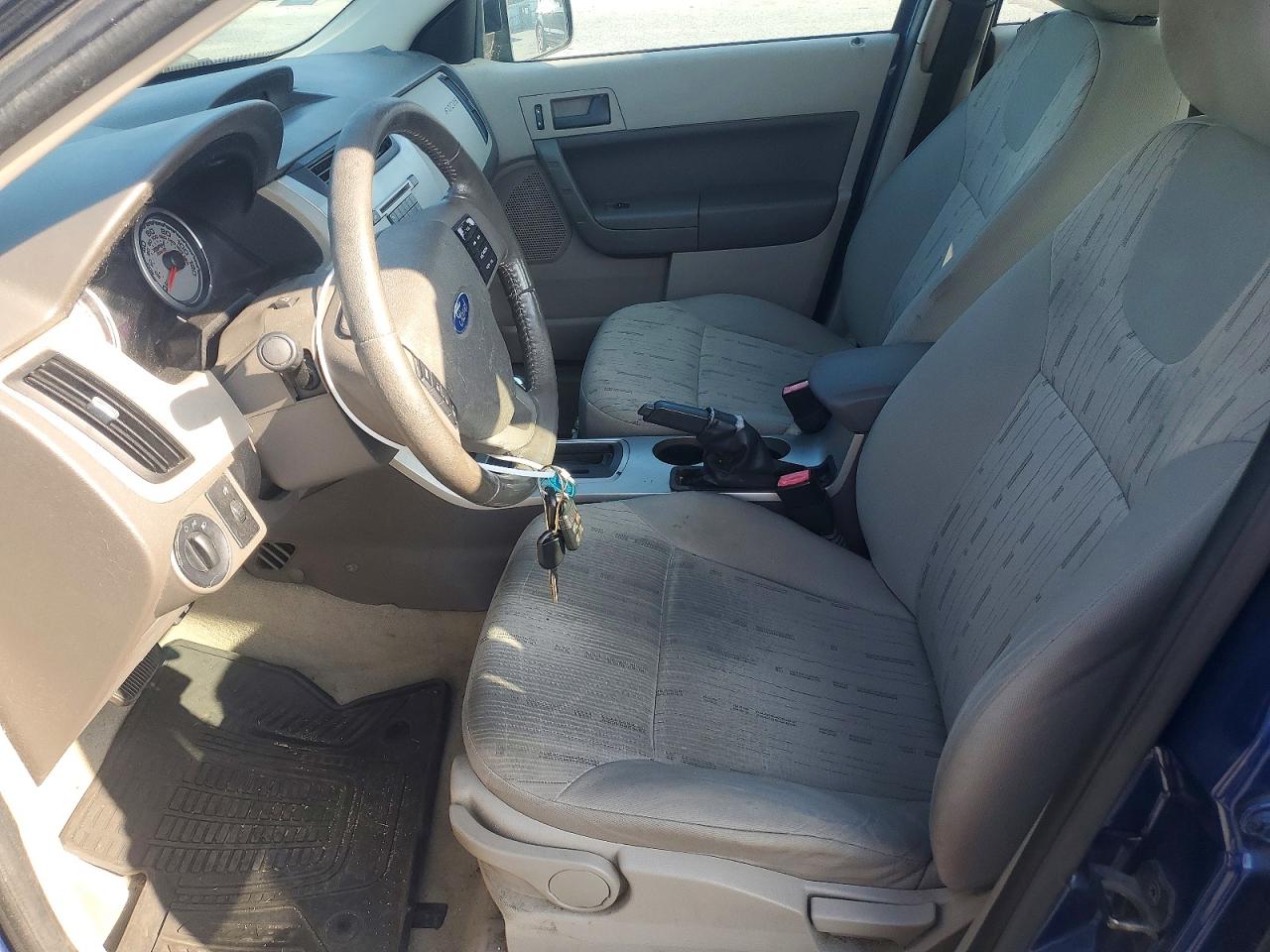 2009 Ford Focus Se Blue vin: 1FAHP35N79W247908