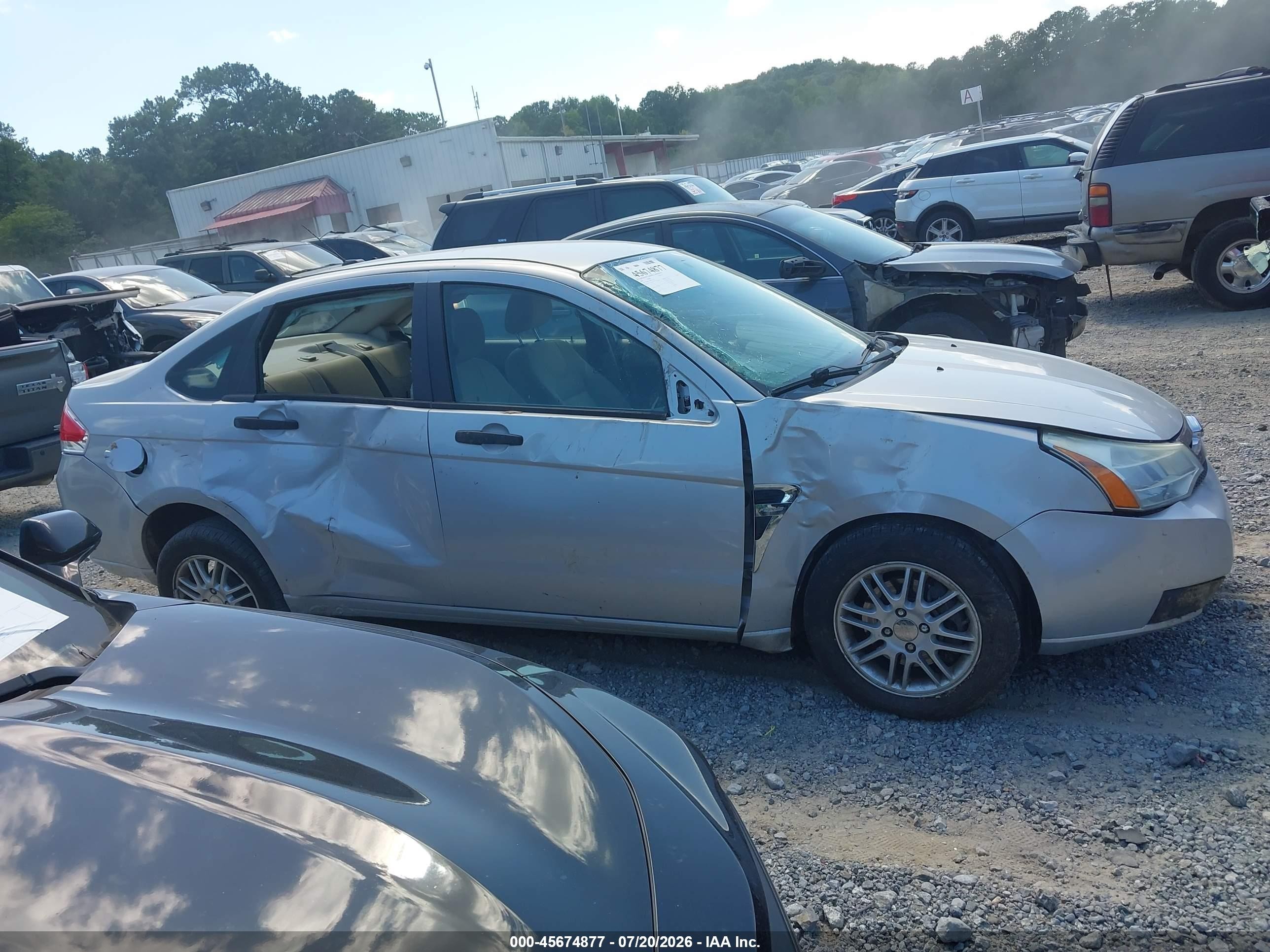 2008 Ford Focus Se/ses Silver vin: 1FAHP35N88W121930