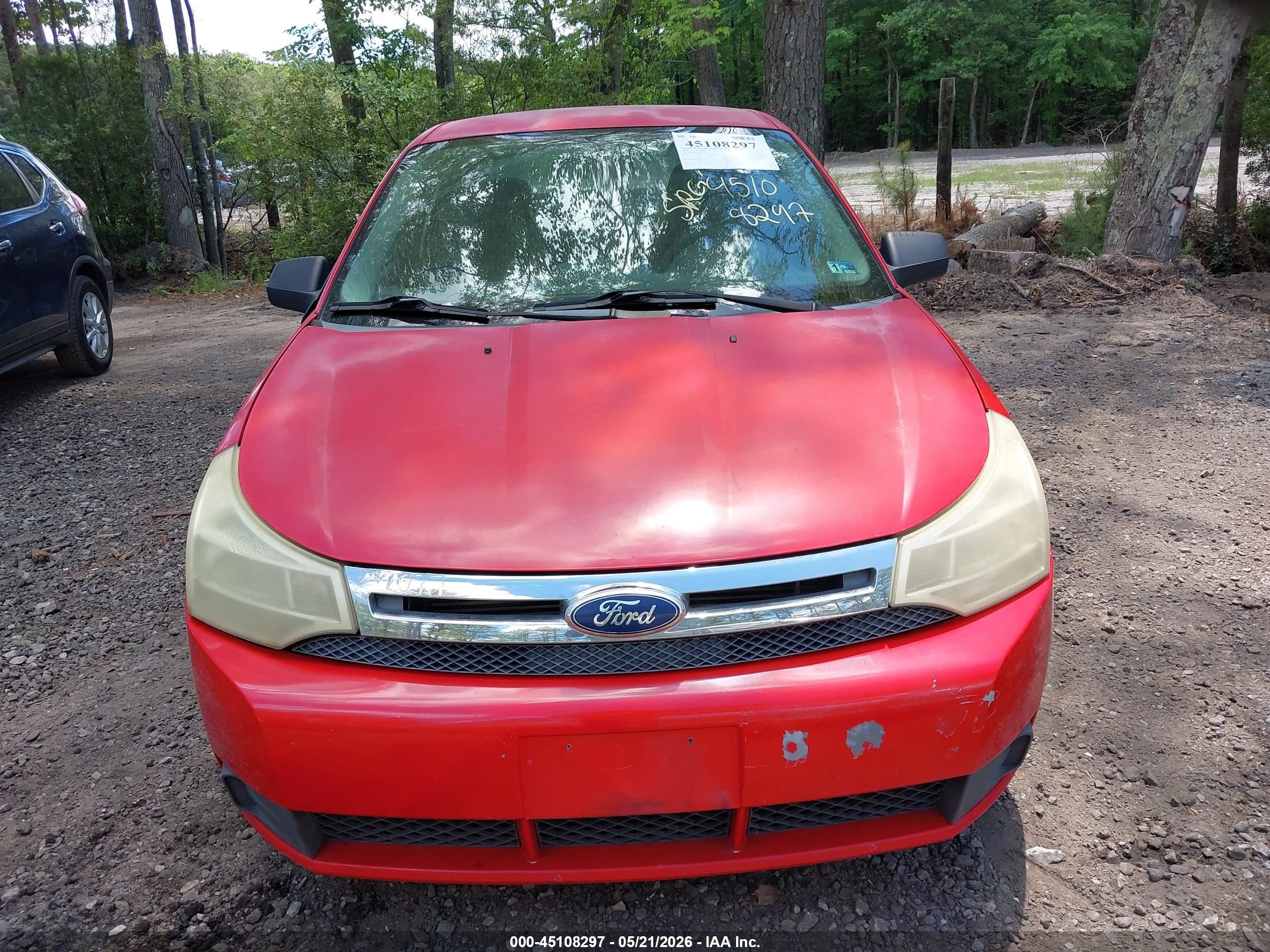 2008 Ford Focus Se/ses Red vin: 1FAHP35N88W129235