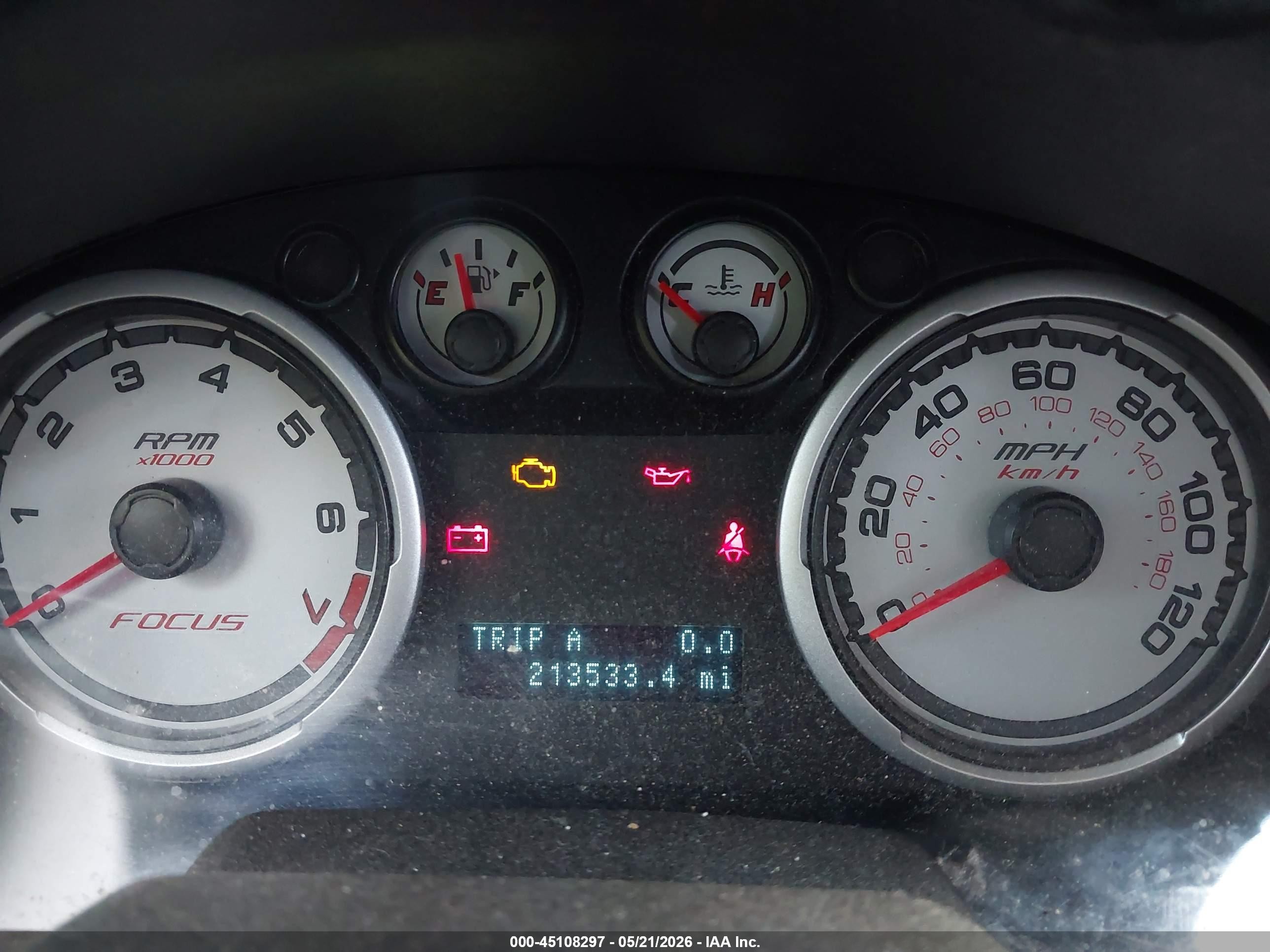 2008 Ford Focus Se/ses Red vin: 1FAHP35N88W129235