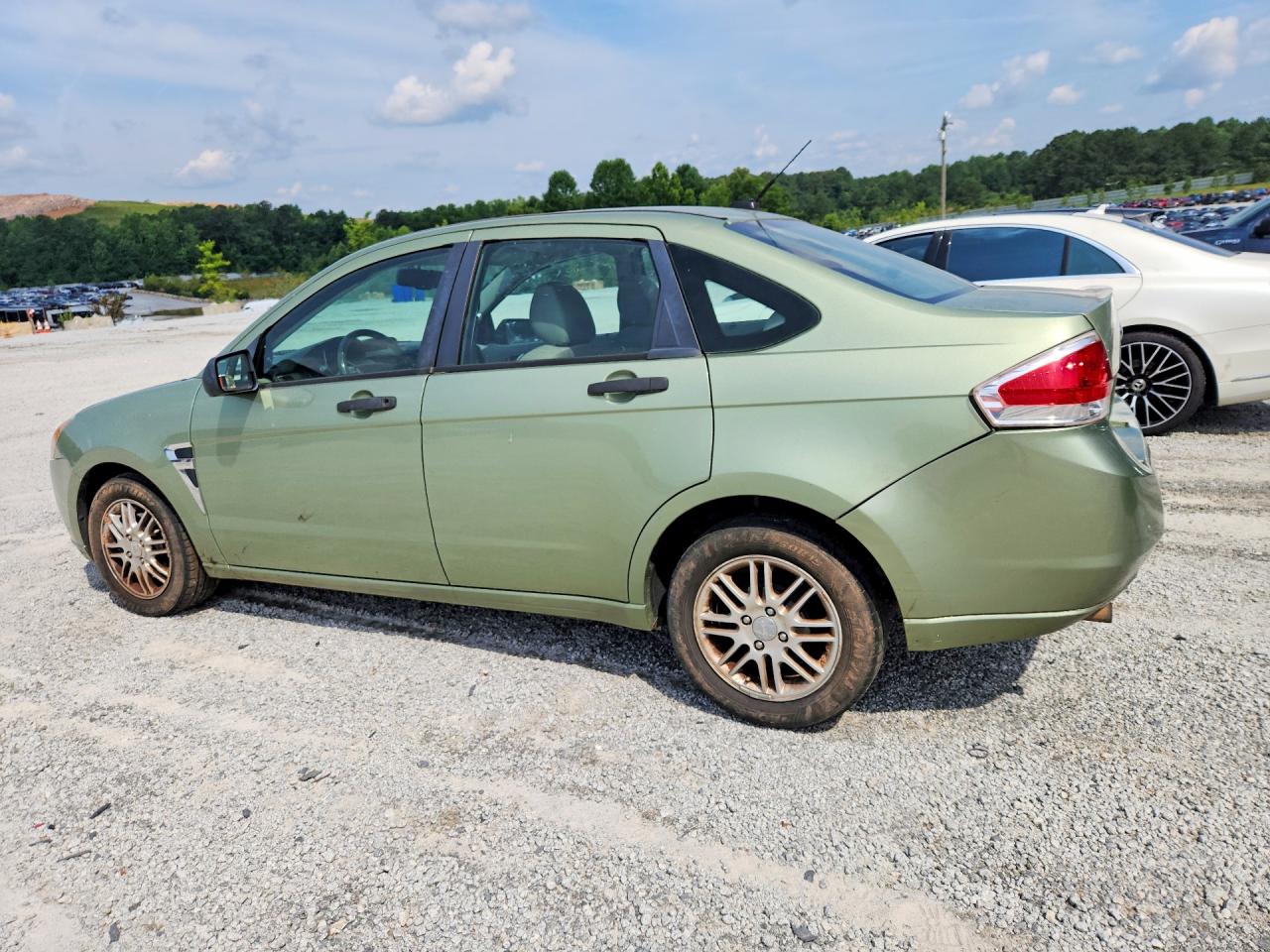2008 Ford Focus Se Green vin: 1FAHP35N88W243283