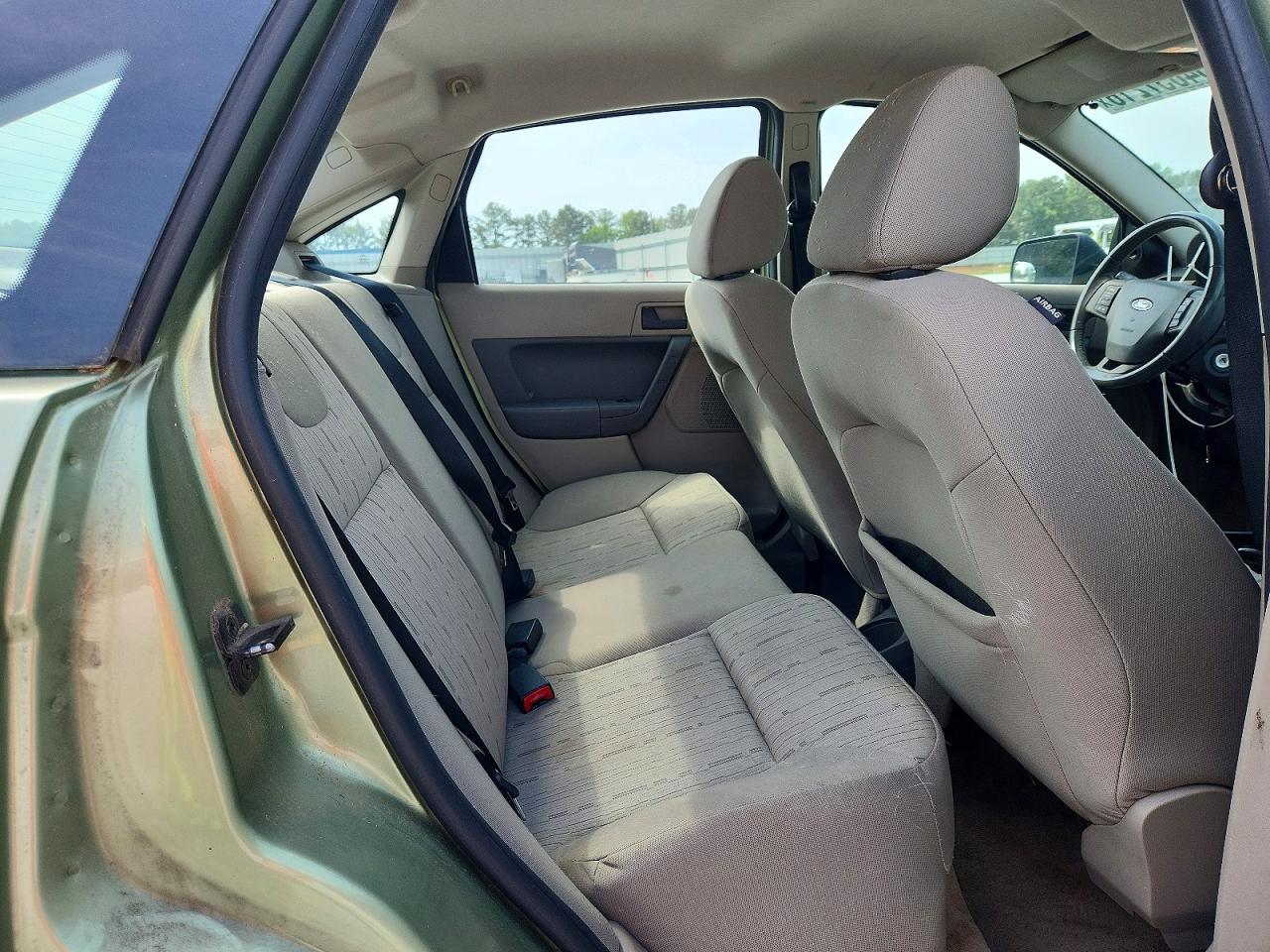 2008 Ford Focus Se Green vin: 1FAHP35N88W243283
