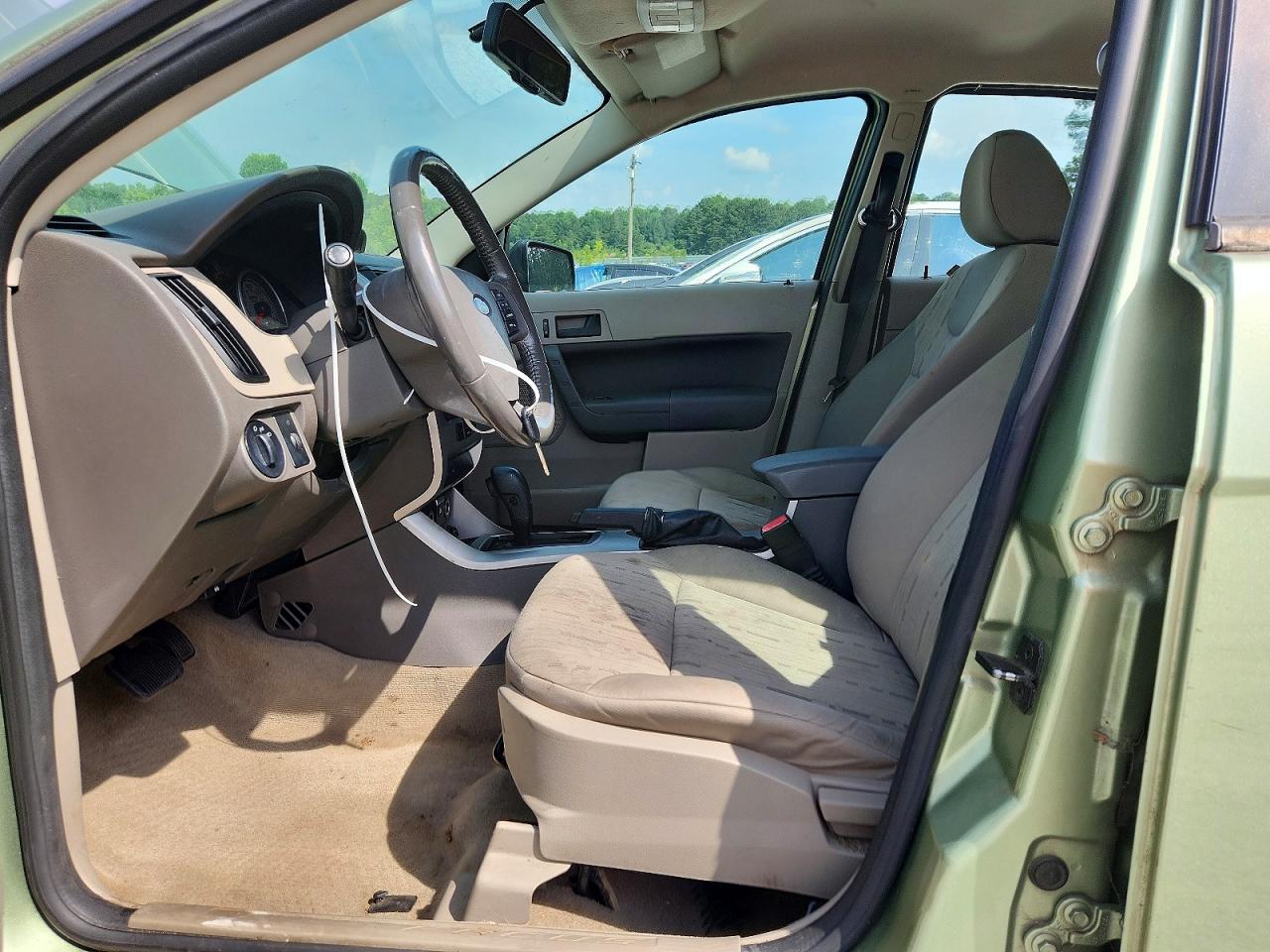 2008 Ford Focus Se Green vin: 1FAHP35N88W243283