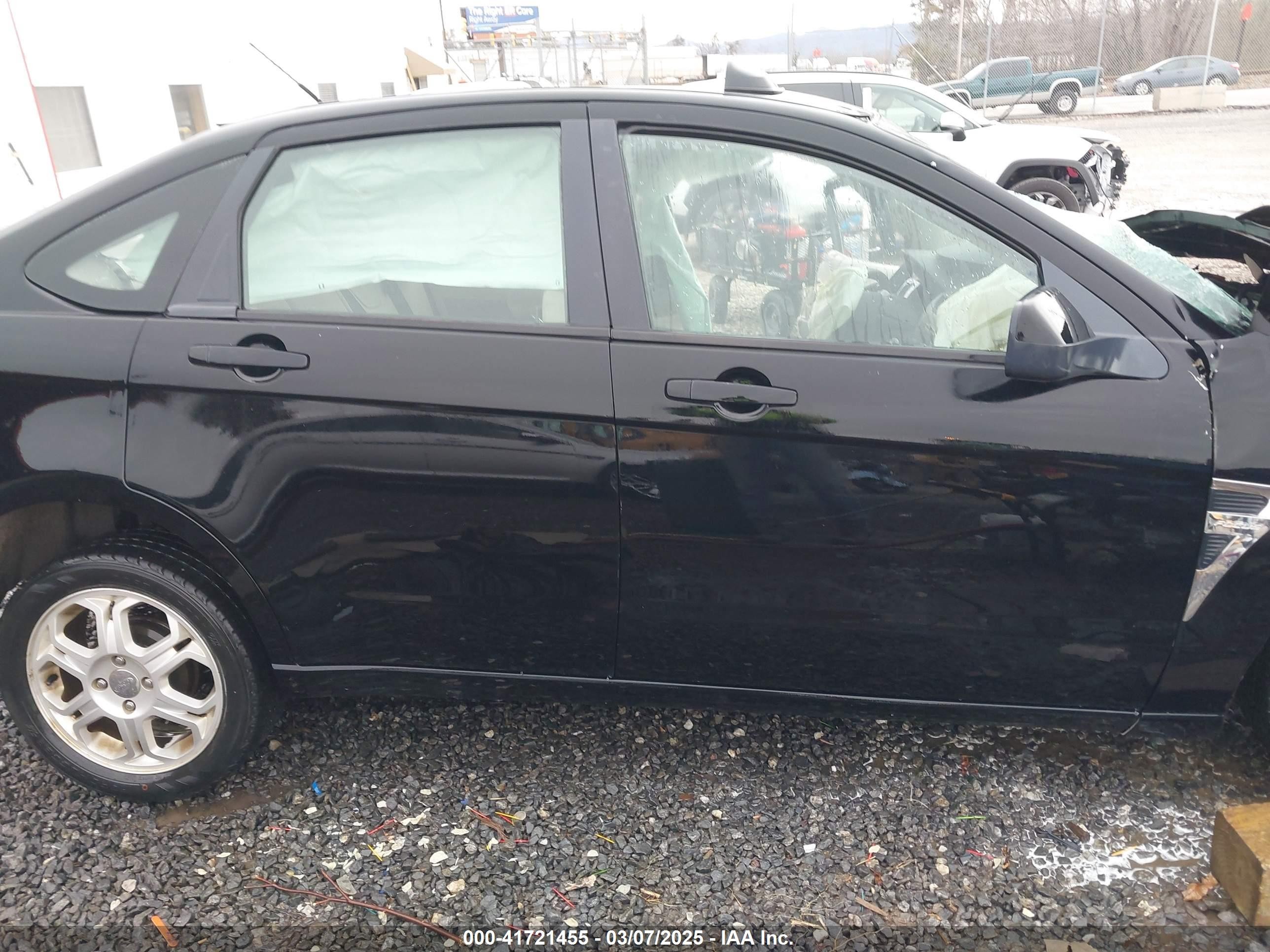 2008 Ford Focus Se/ses Black vin: 1FAHP35N88W264845