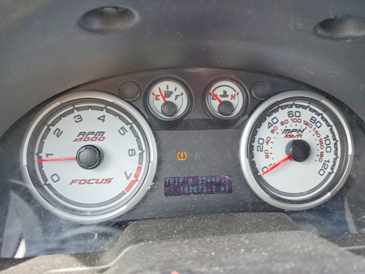 2008 Ford Focus Se Серебряный vin: 1FAHP35N88W287140