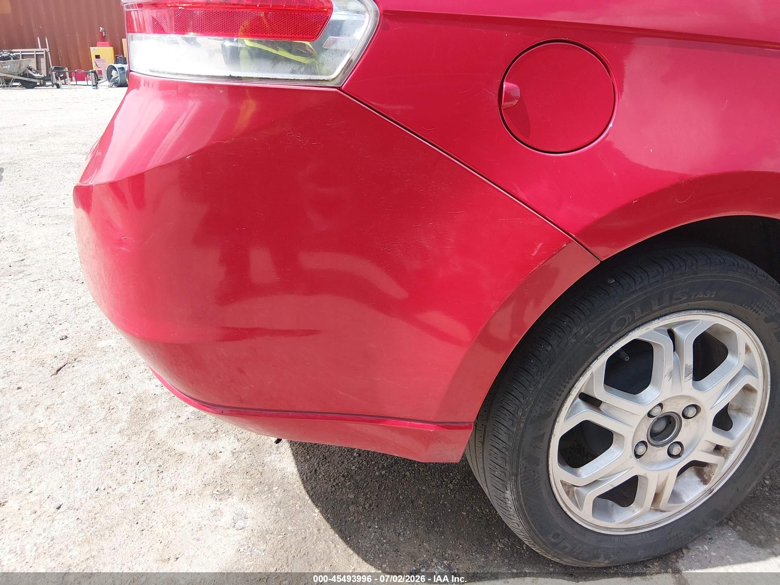 2008 Ford Focus Se/ses Red vin: 1FAHP35N88W300372