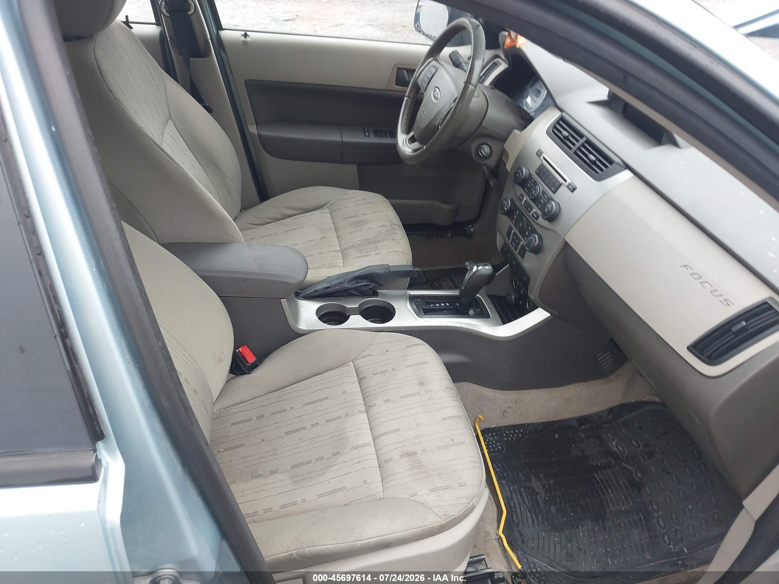 2009 Ford Focus Se Blue vin: 1FAHP35N89W105843
