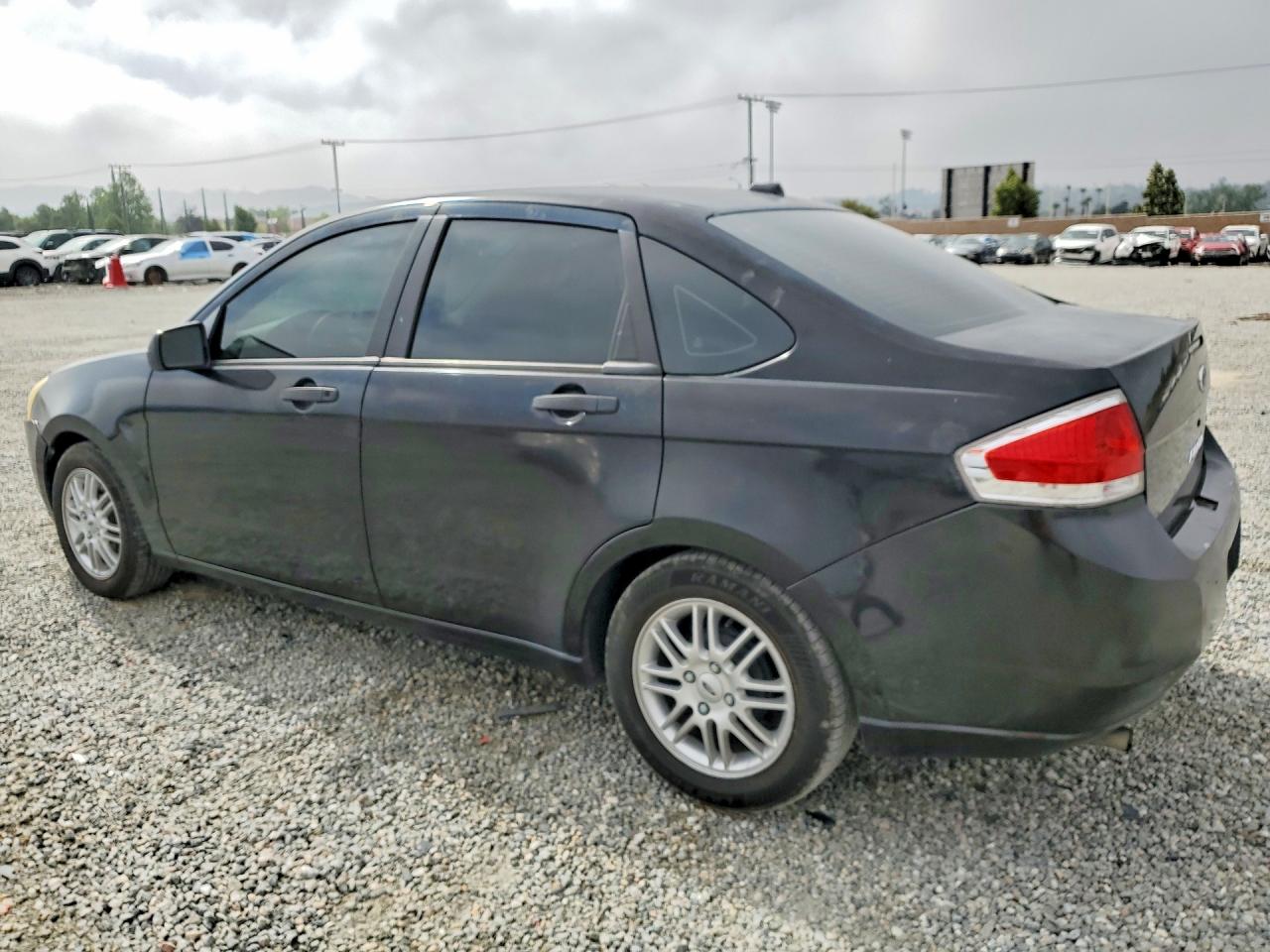 2009 Ford Focus Se Черный vin: 1FAHP35N89W124912