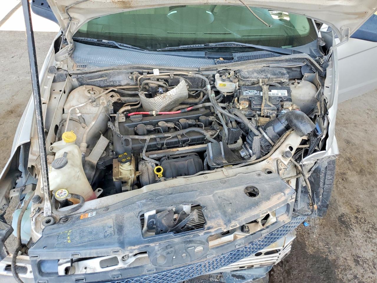 2009 Ford Focus Se Silver vin: 1FAHP35N89W233290
