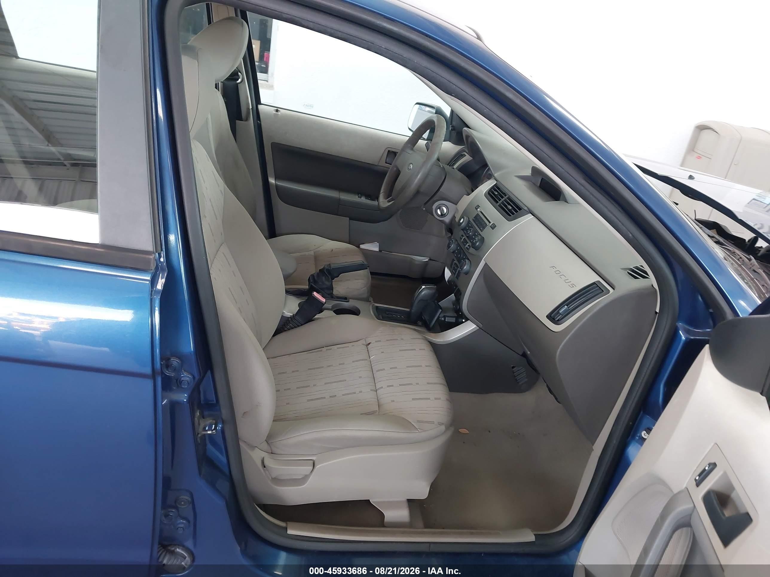 2009 Ford Focus Se Blue vin: 1FAHP35N89W234178