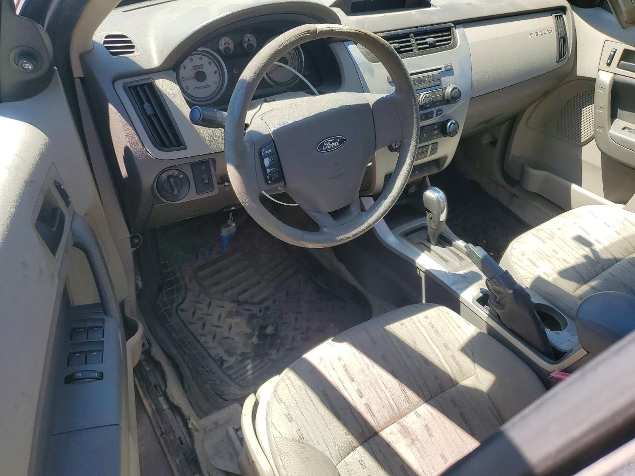 2009 Ford Focus Se Серый vin: 1FAHP35N89W244290