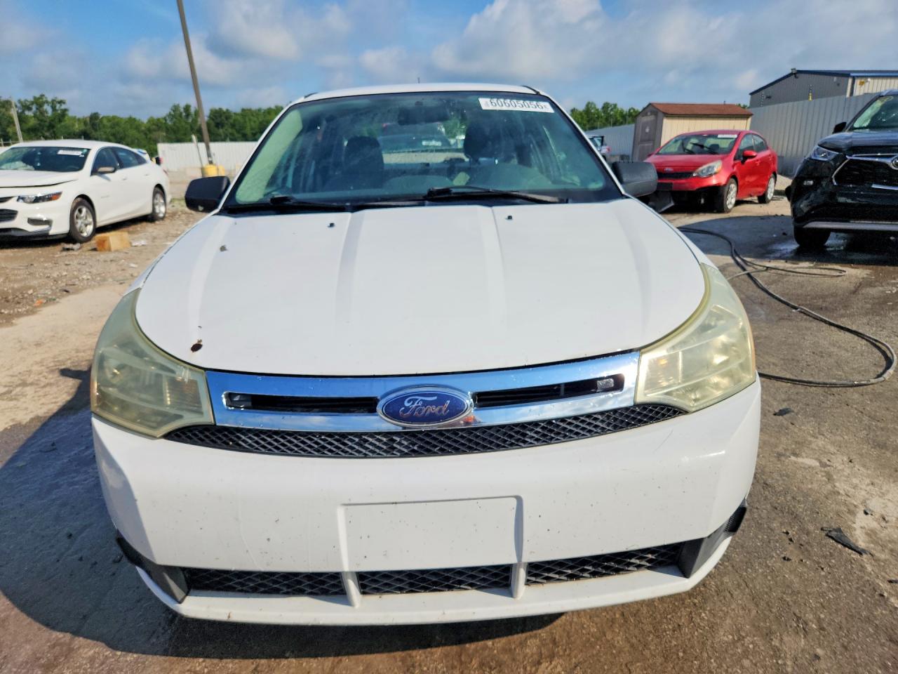 2008 Ford Focus Se Белый vin: 1FAHP35N98W183675