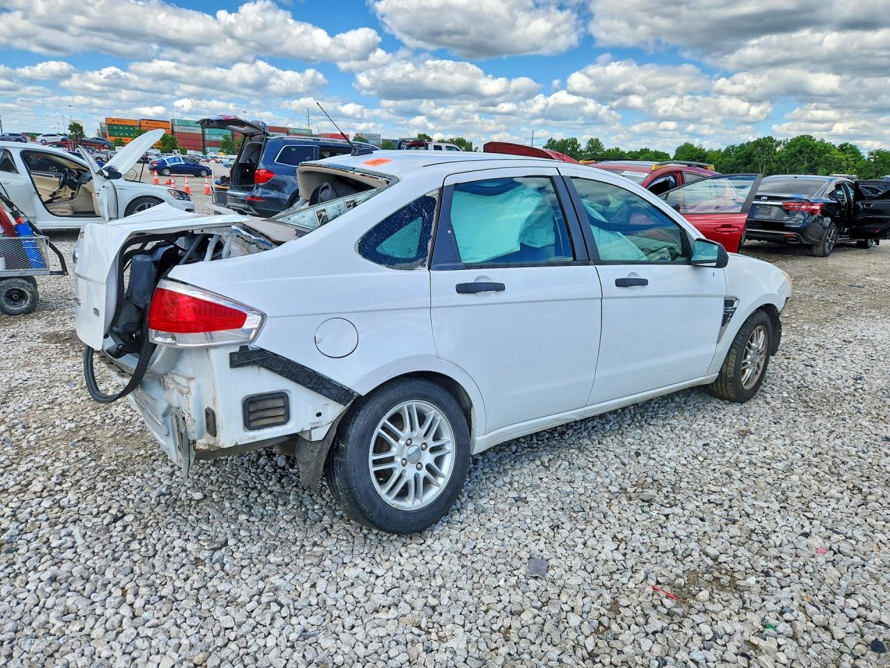 2008 Ford Focus Se White vin: 1FAHP35N98W209014