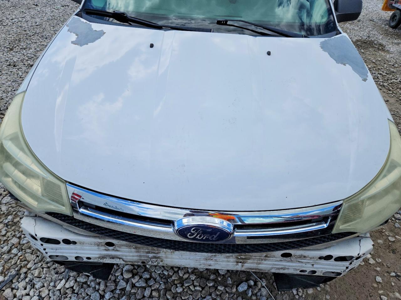 2008 Ford Focus Se White vin: 1FAHP35N98W209014