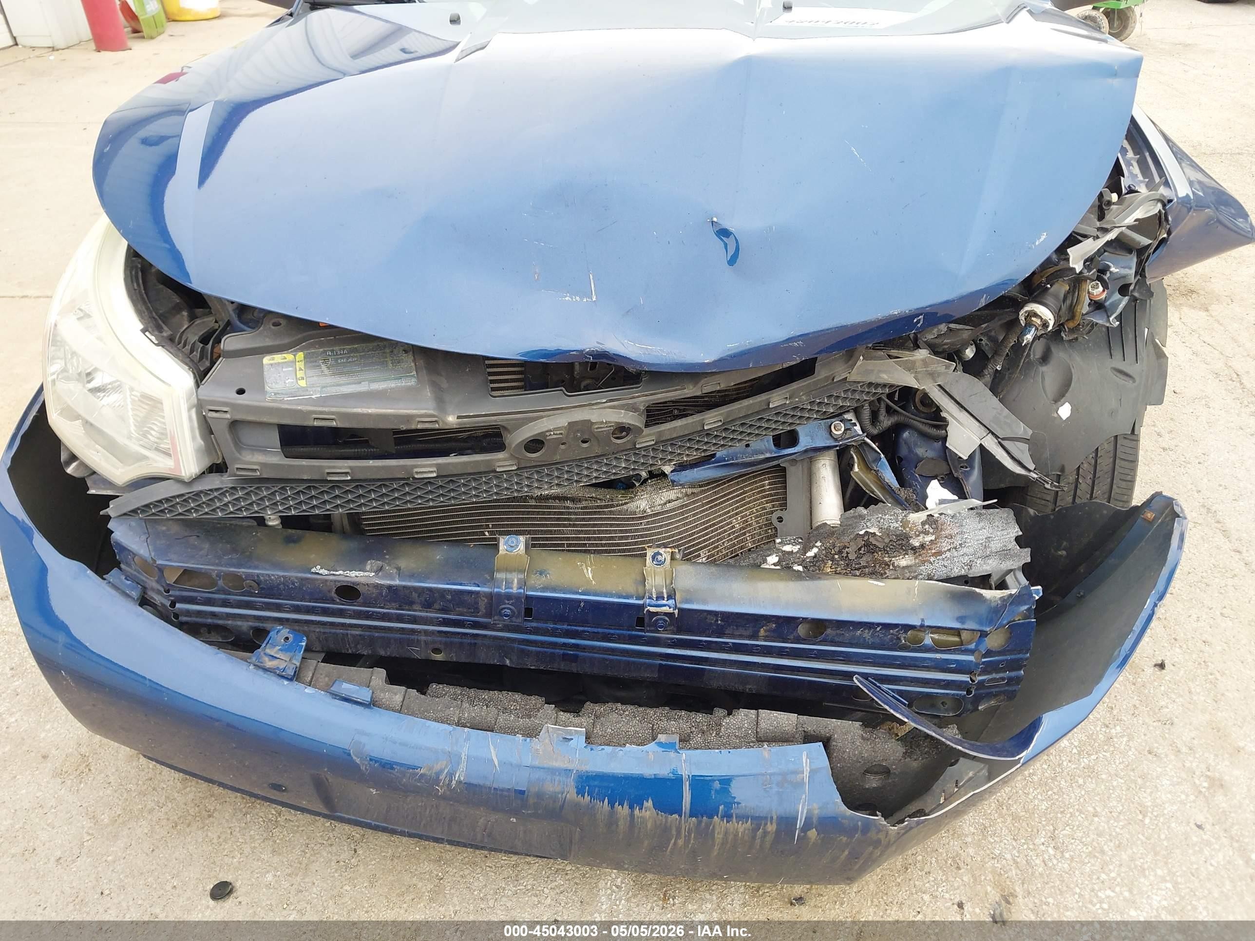 2008 Ford Focus Se/ses Blue vin: 1FAHP35N98W227335