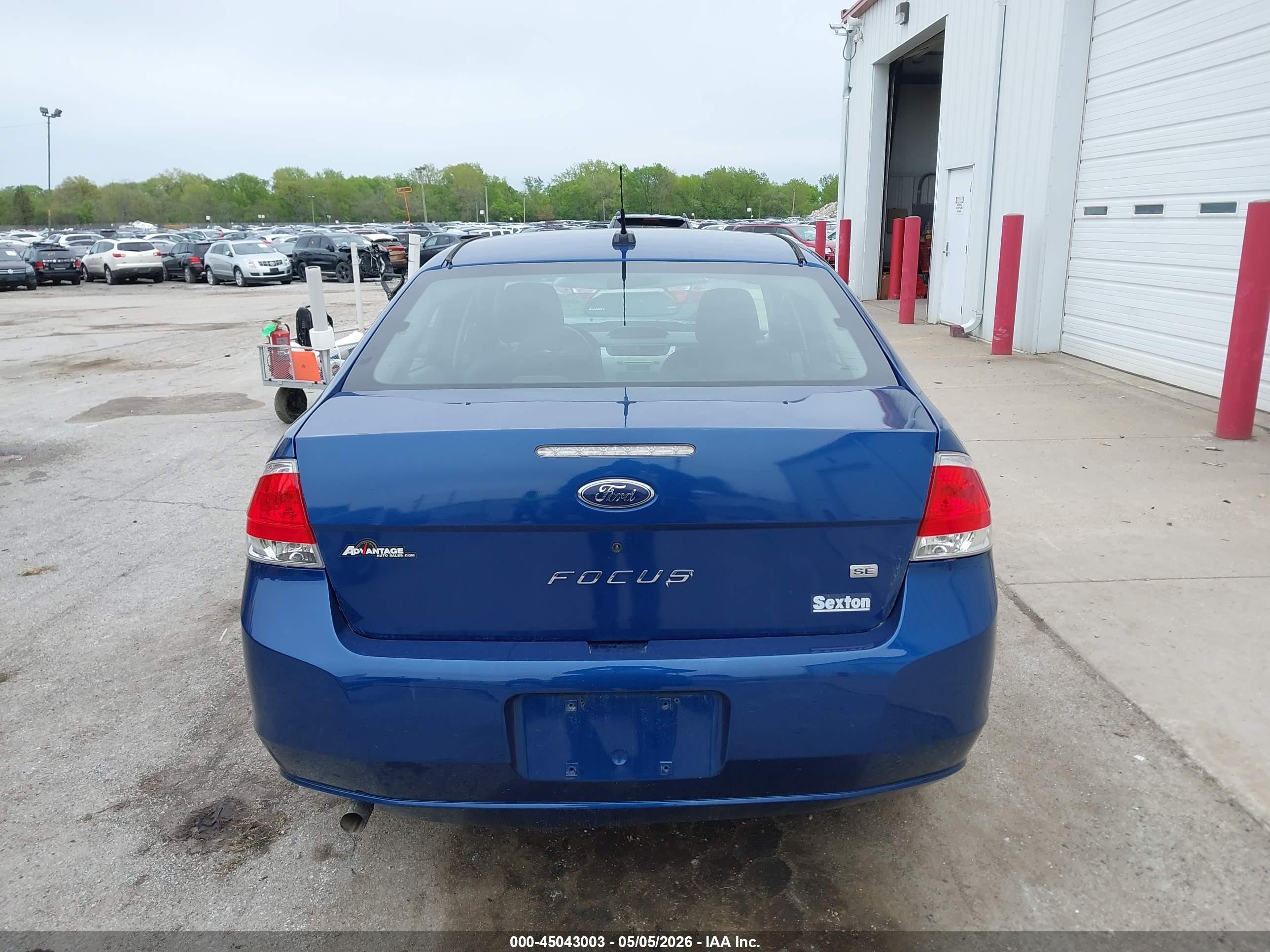 2008 Ford Focus Se/ses Blue vin: 1FAHP35N98W227335