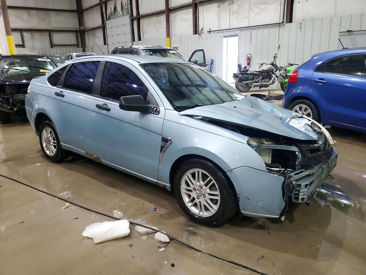 2008 Ford Focus Se Blue vin: 1FAHP35N98W245589