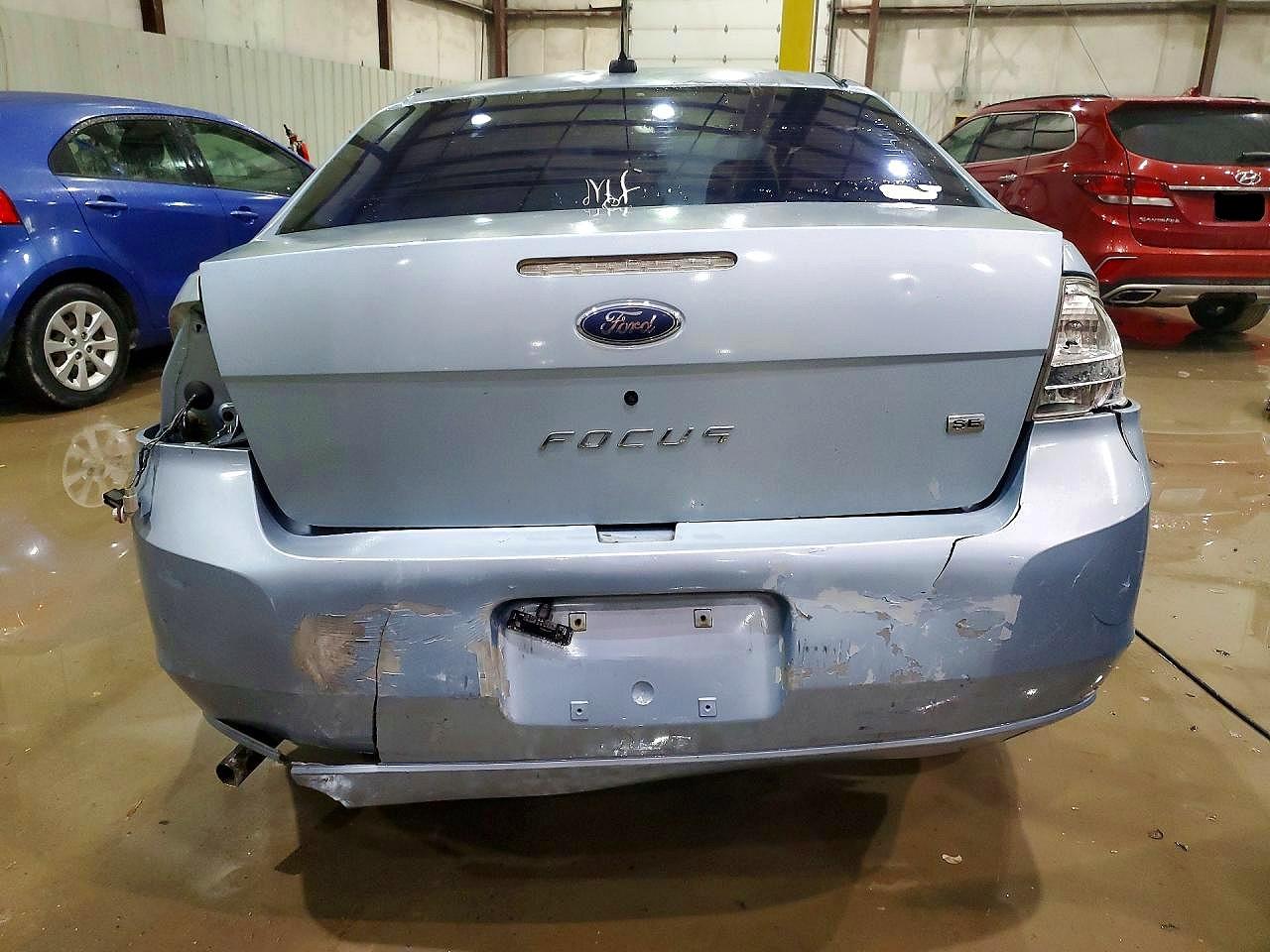 2008 Ford Focus Se Blue vin: 1FAHP35N98W245589