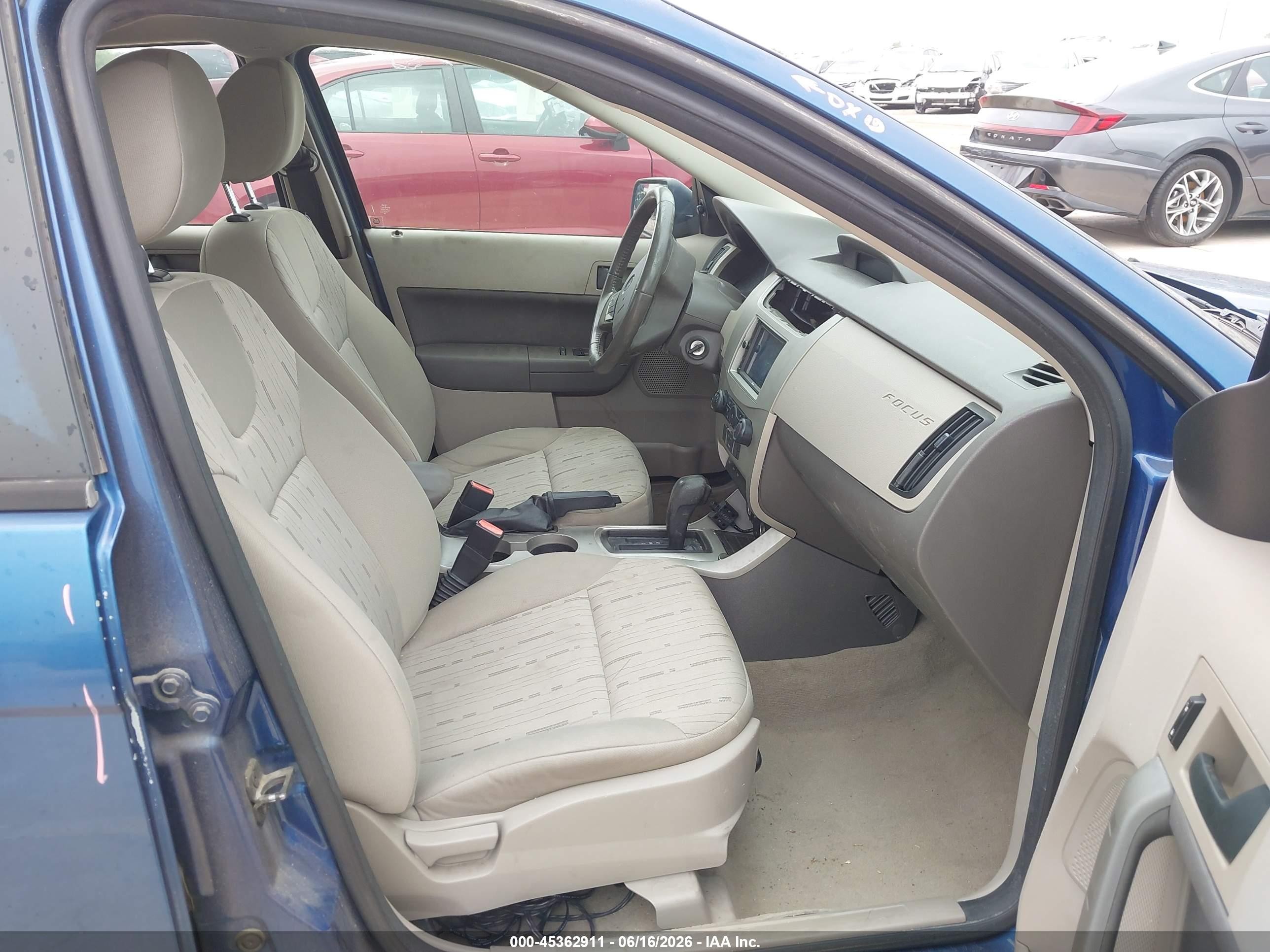 2008 Ford Focus Se/ses Blue vin: 1FAHP35N98W282089
