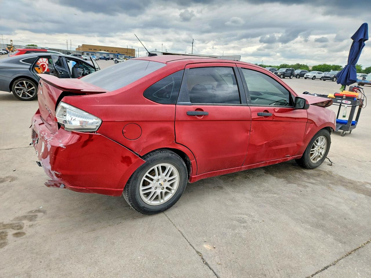 2009 Ford Focus Se Красный vin: 1FAHP35N99W101459