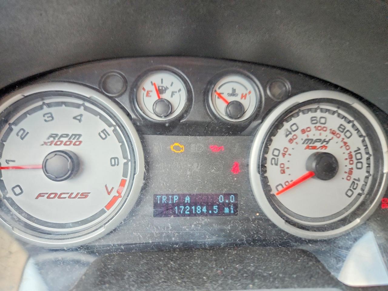 2009 Ford Focus Se Red vin: 1FAHP35N99W109187