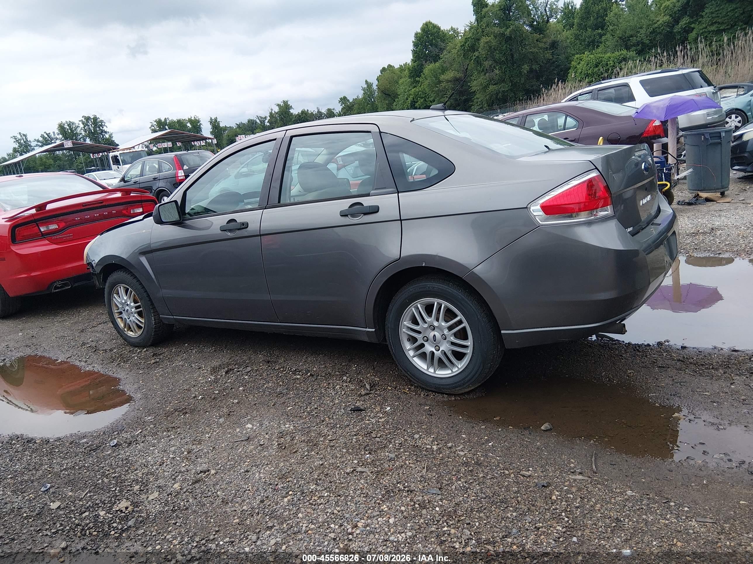 2009 Ford Focus Se Gray vin: 1FAHP35N99W222167