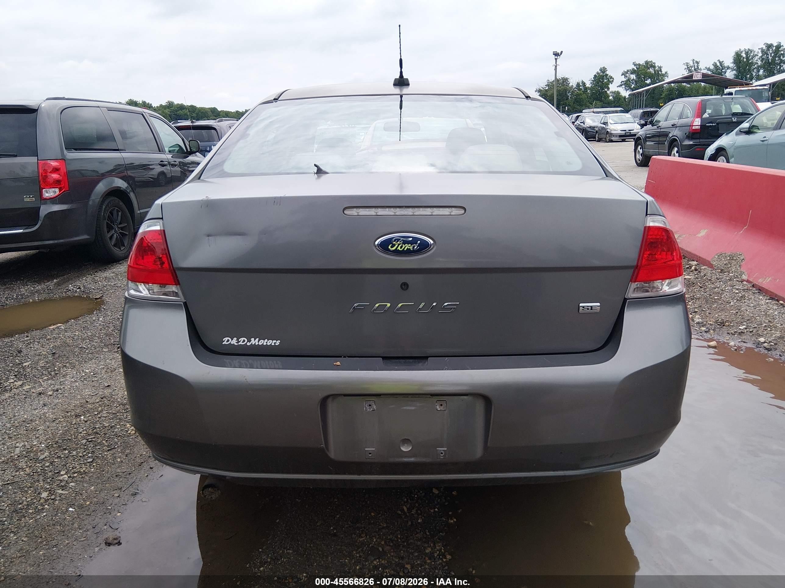 2009 Ford Focus Se Gray vin: 1FAHP35N99W222167