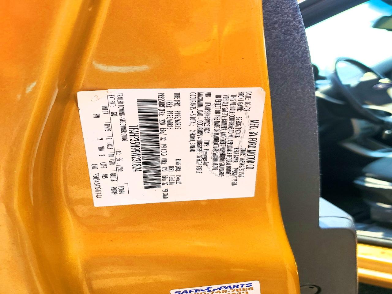 2009 Ford Focus Se Gold vin: 1FAHP35N99W231824