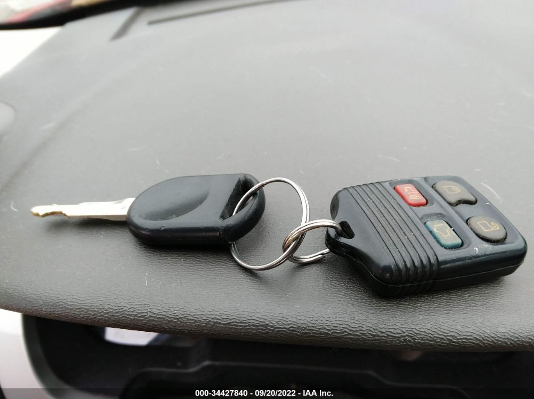 1FAHP35NX8W106510 — 2008 FORD FOCUS History & VIN | AutoHelperBot