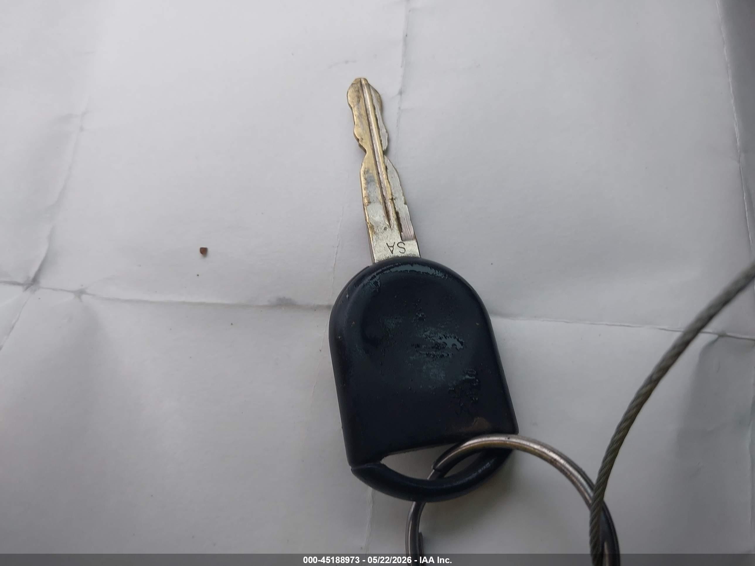 2008 Ford Focus Se/ses Silver vin: 1FAHP35NX8W128040