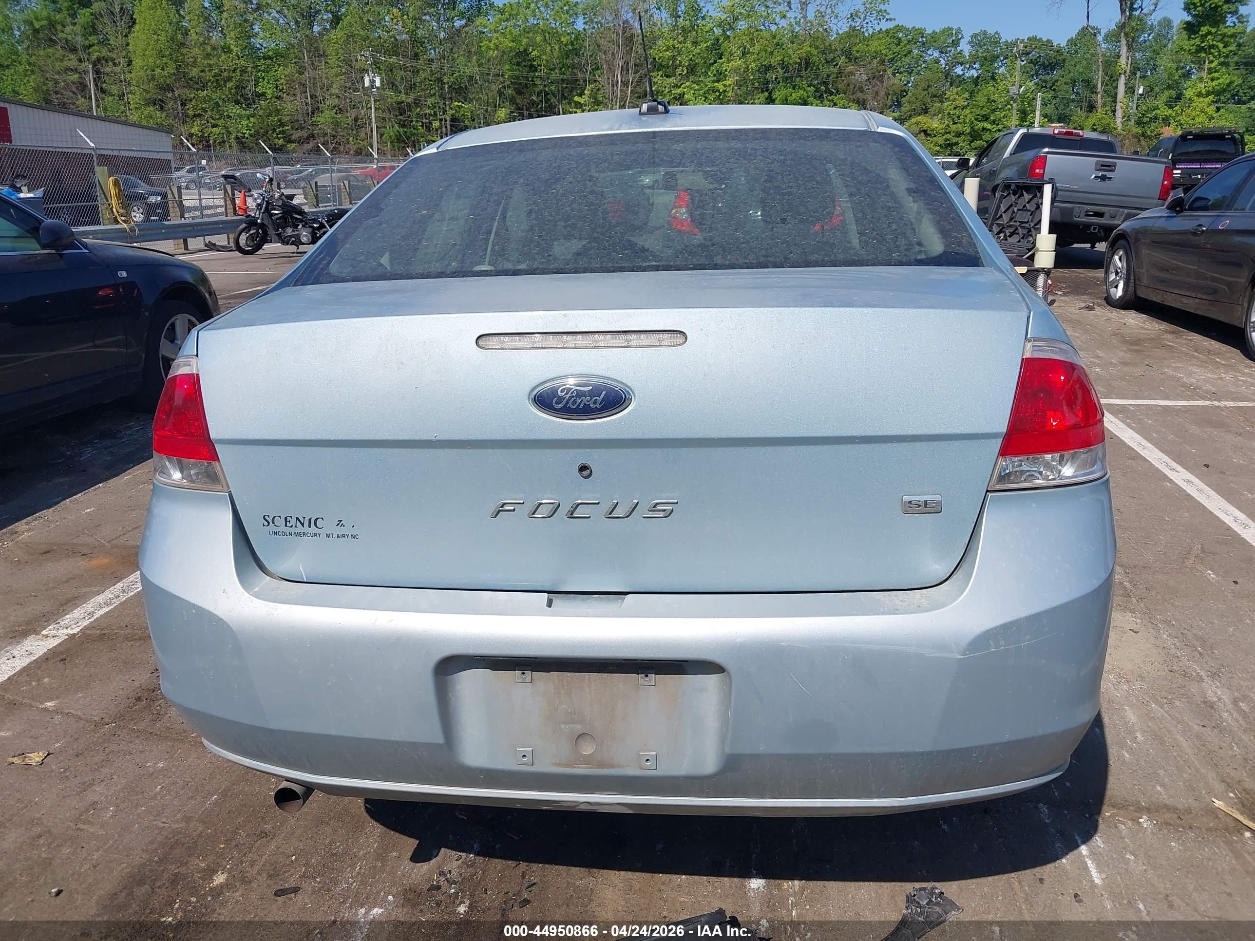 2008 Ford Focus Se/ses Light Blue vin: 1FAHP35NX8W175052